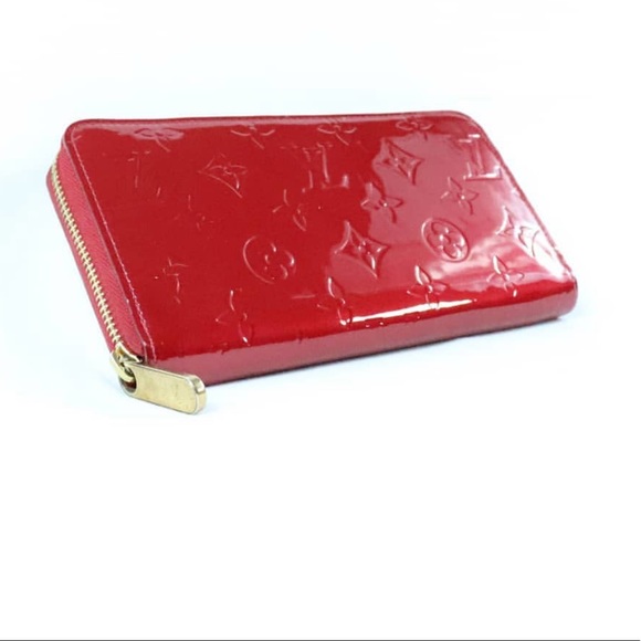 LOUIS VUITTON Zippy Wallet - Picture 2 of 6